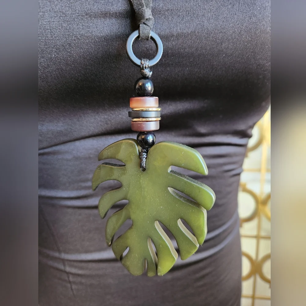 🪴Monstera Leaf Pendant Necklace on Black Cord🪴 - Picture 6 of 12